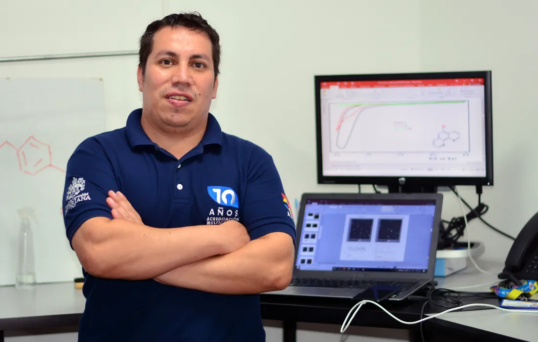 Drochss Pettry Valencia Ph.D, profesor de la Javeriana Cali Drochss Pettry Valencia Ph.D, profesor de la Javeriana Cali