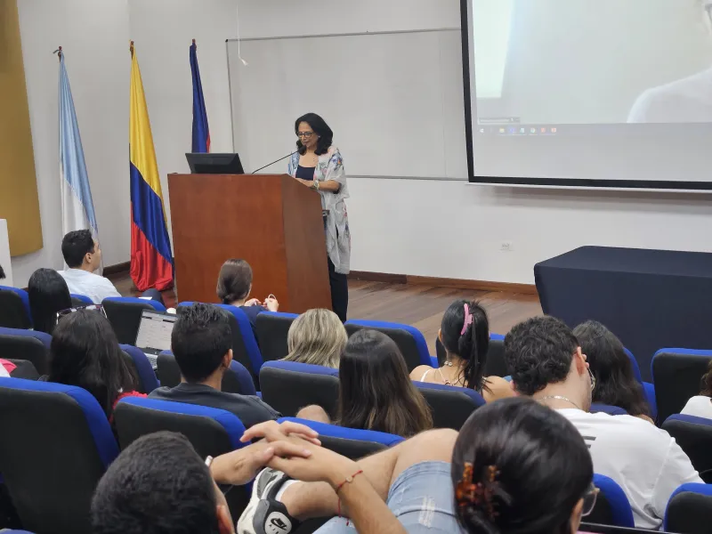Nuestros estudiantes javerianos se destacan en sus prácticas profesionales Nuestros estudiantes javerianos se destacan en sus prácticas profesionales
