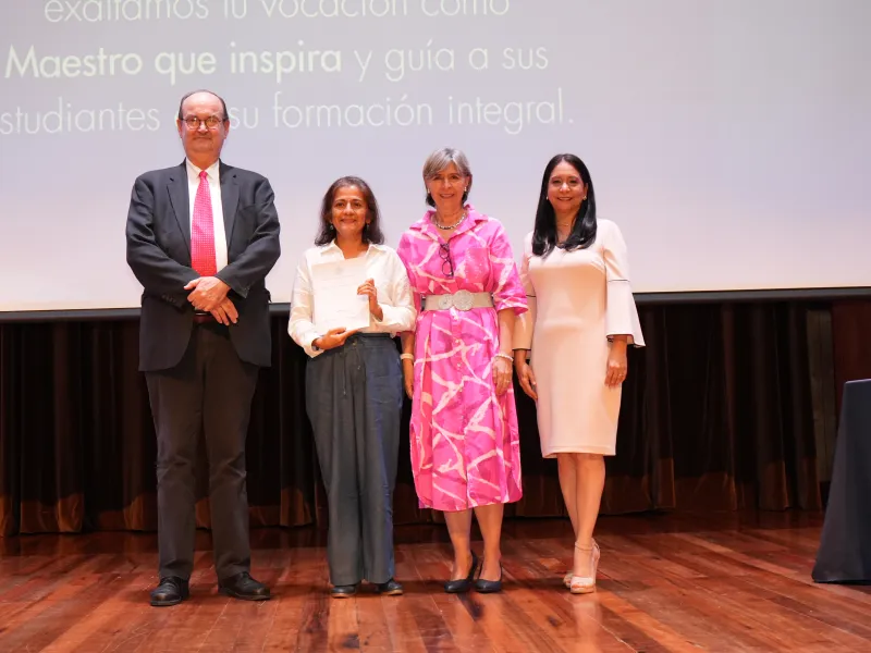 Así celebramos el Día del Profesor en la Javeriana Cali Así celebramos el Día del Profesor en la Javeriana Cali