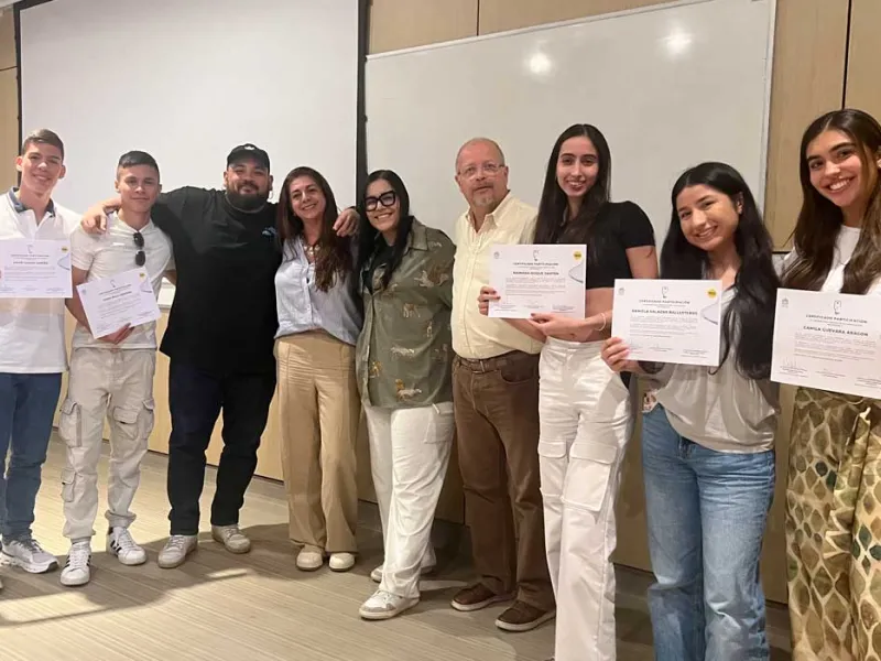 Estudiantes de Mercadeo presentaron soluciones a empresas en el Proyecto de Innovación Colaborativa